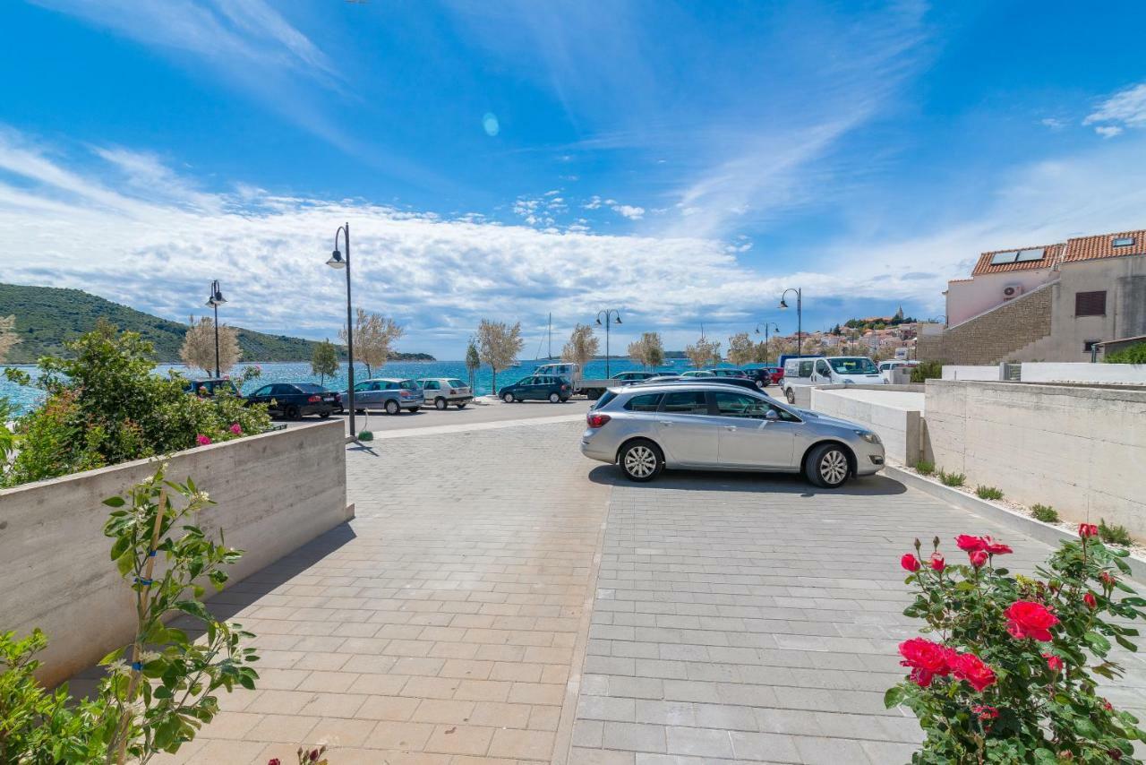 Beachfront Sisa Primosten